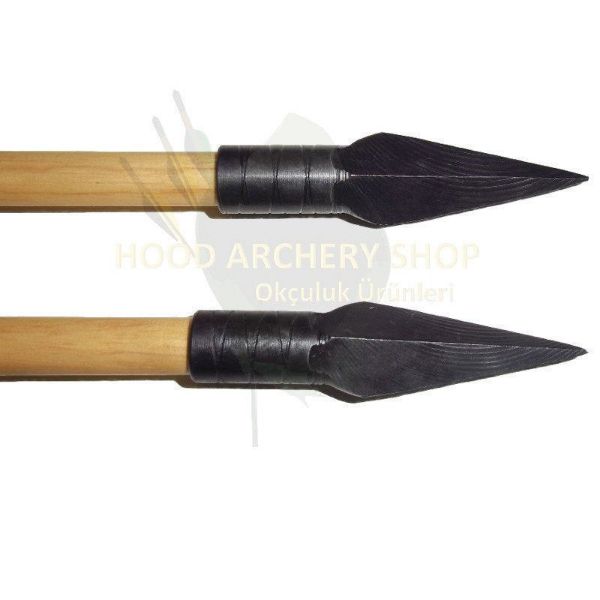 Picture of 14g Traditional Medieval Bow Hunting Archery Broadhead Bodkin Arrow Head Point Handsmithed Wooden Arrow Hand forged Iron Arowhead