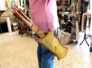 Bild von Bogenköcher, Türkischer Traditioneller Pferdeköcher für Bogenschießen, Hüftköcher, Stoff, Tirkes-Motive, Rittergürtelköcher, Mittelalter-Fantasie, Rot-Gelb