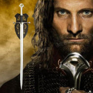 Kép A Gyűrűk Ura Anduril kard Elessar Aragorn király rúnáival, 52 hüvelykes Cosplay