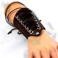 D&Q Longbow Leather Arm Guard Traditional Archery Protective Gear Forearm Elastic Strap Leather Armband 