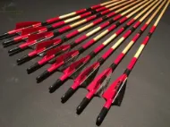 Picture of Wooden Archery Arrow For Recurve Longbow Bow Medieval Traditional Ottoman Hunting Shoot with Red Black Turkey Feather