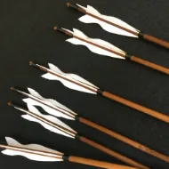 Picture of Lord Of The Rings Legolas Arrow Bamboo Wooden Arrow White Feather for Archery