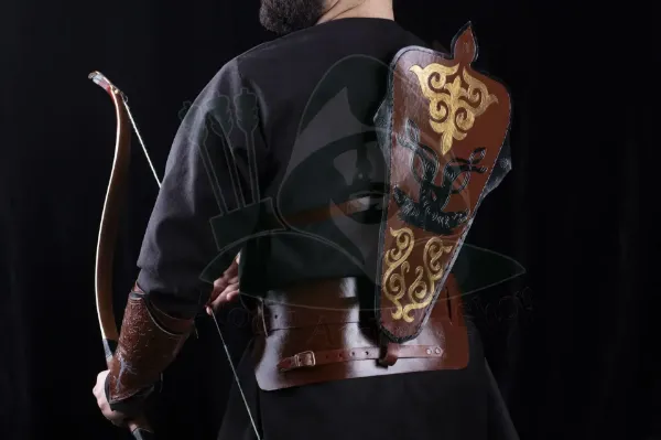 Imagem de Aljava javanesa Aljava de costas para arco e flecha Aljava tradicional de couro para cavalo Aljava de quadril para arco e flecha Aljava de cinto com motivo tradicional