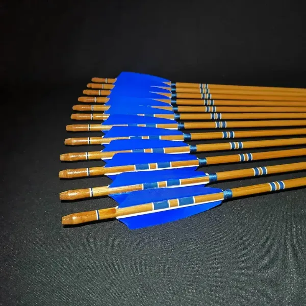 Gambar Anak Panah Jambul Berlaras Kayu Memanah Anak Panah Peribadi Untuk Busur Recurve Longbow Tembak Memburu Uthmaniyyah Tradisional Zaman Pertengahan dengan Bulu Turki Biru