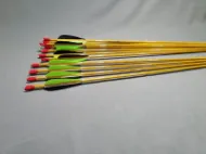 Kép Carbon Arrow Íjászat Személyre szabott nyíl Bambusz mintázat: Recurve Bow Compund Bow Longbow Középkori hagyományos oszmán vadászlövés bordó természetes pulykatollal