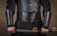 Bild von Kurulus Osman Ghazi Rüstung Kostüm Osmanische türkische Rüstung Kaftan Shirt Hose Stiefel Set Auferstehung Osman Cosplay Kostüm Rüstung